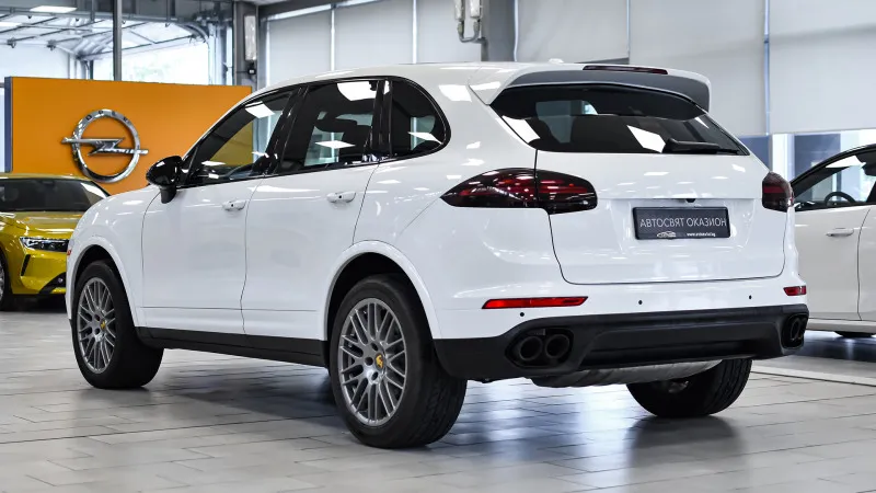 Porsche Cayenne II 3.6 V6 Tiptronic Image 7