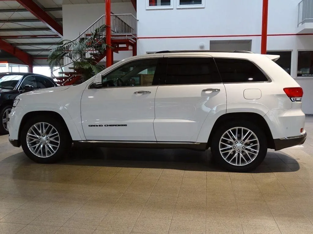 JEEP Grand Cherokee Gr. Cherokee 3.0 V6 CRD 250 MJT II Sum. Image 3