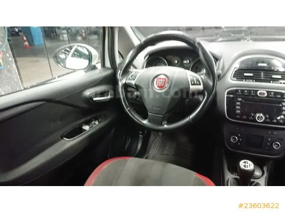 Fiat Punto 1.3 Multijet Lounge Image 5